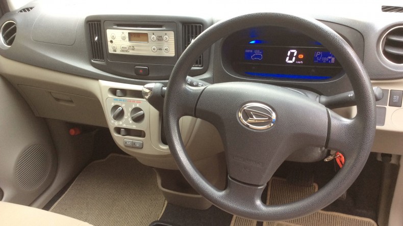 内装インパネ全体