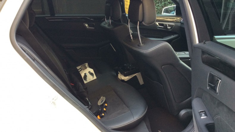 内装後方シート