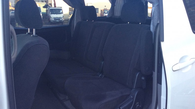 内装後方シート