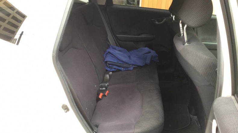 内装後方シート