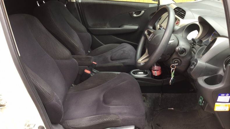 内装前方シート