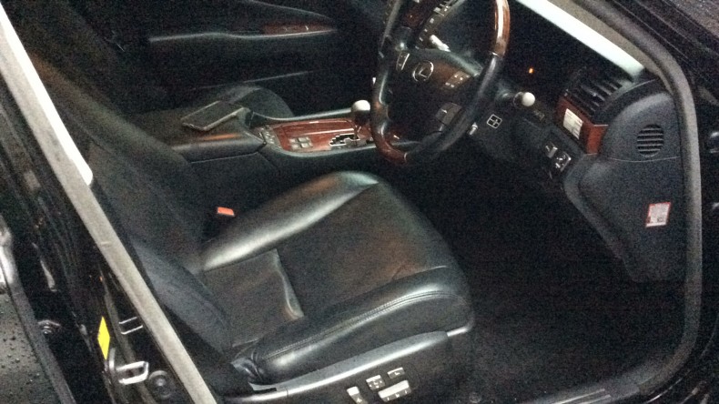 内装前方シート