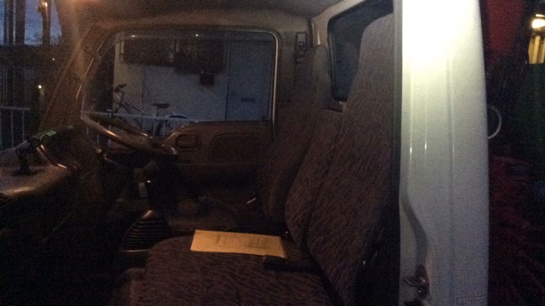 内装後方シート