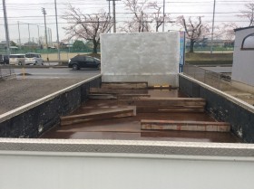 内装トランク