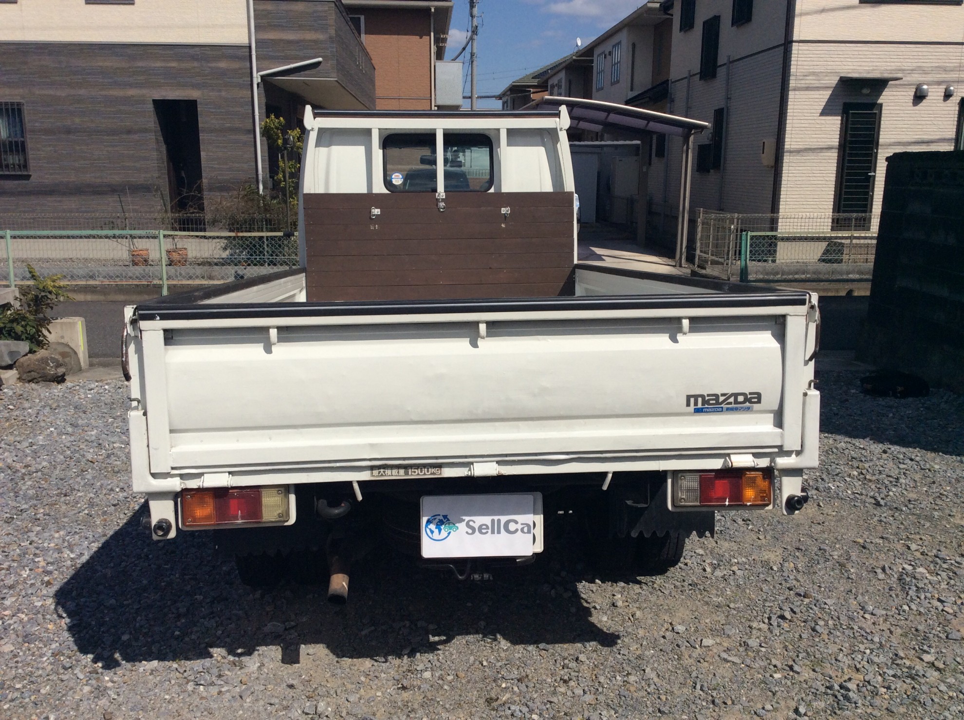 外装後方