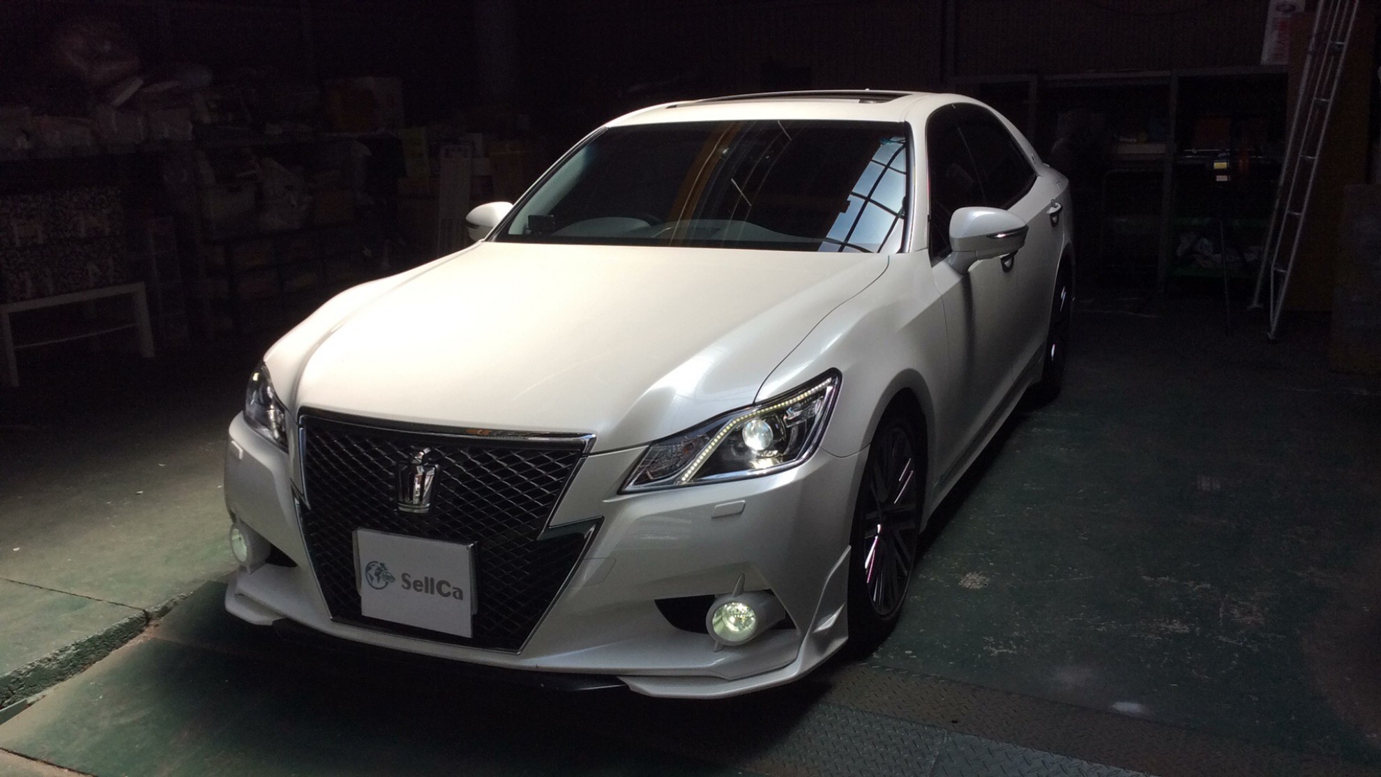 トヨタ クラウンの売買実績画像