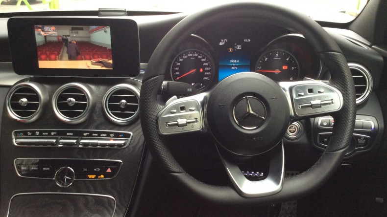 内装インパネ全体