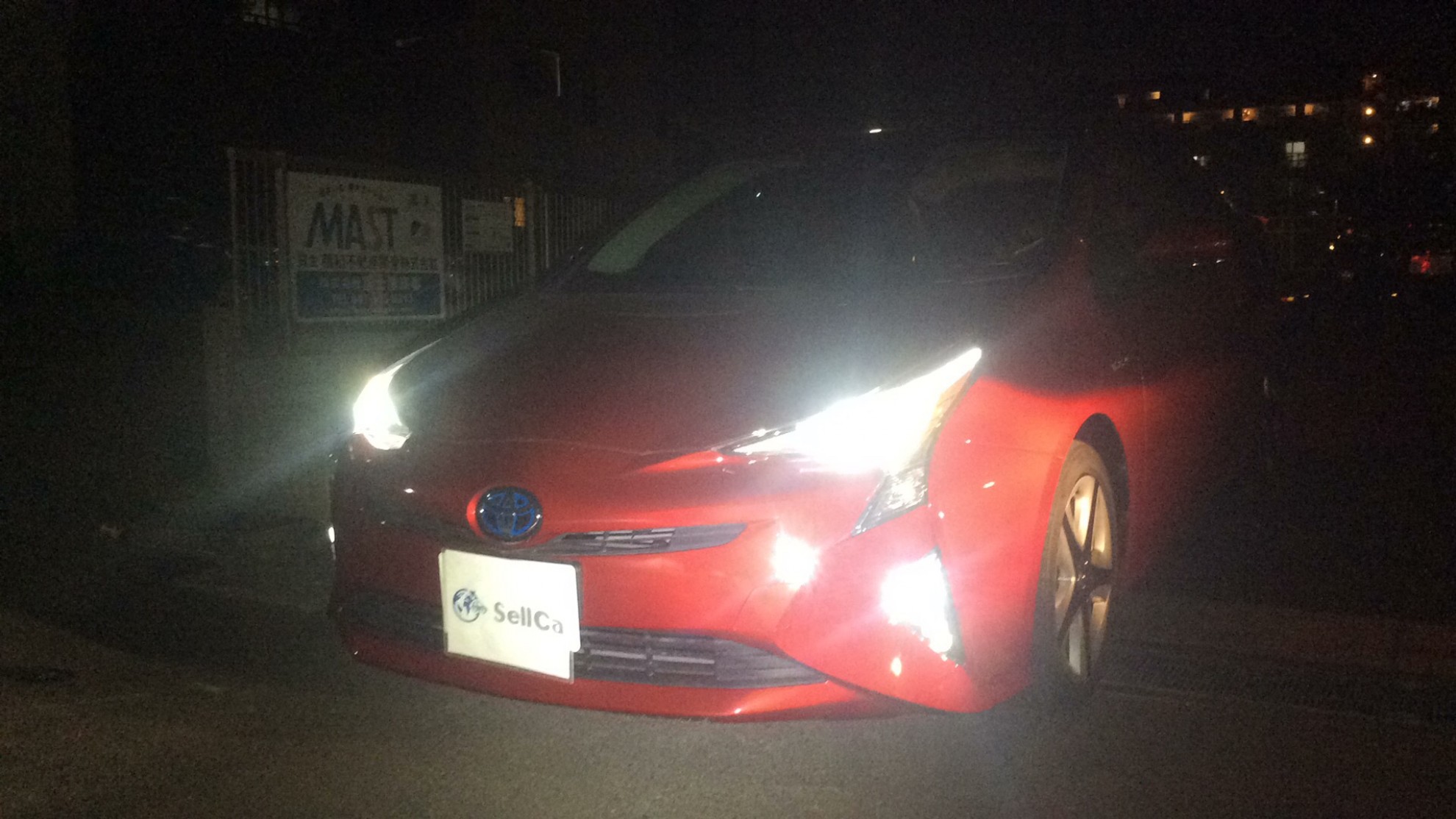 car_main_img