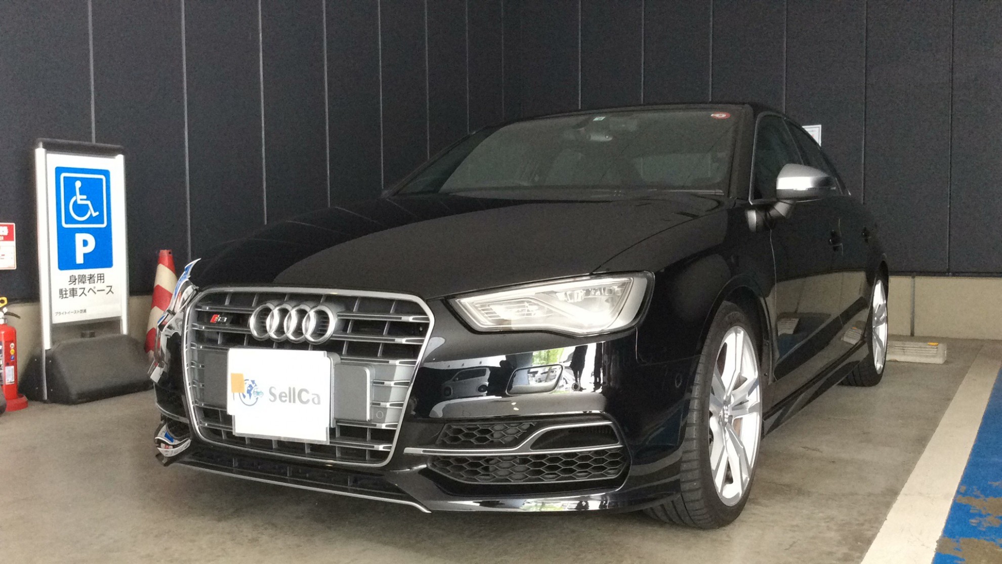 アウディ Ｓ３セダンの売買実績画像