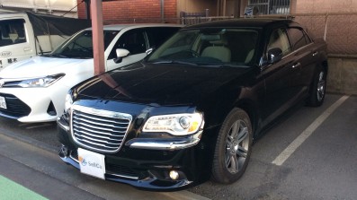 car_main_img