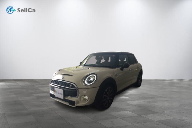 car_main_img