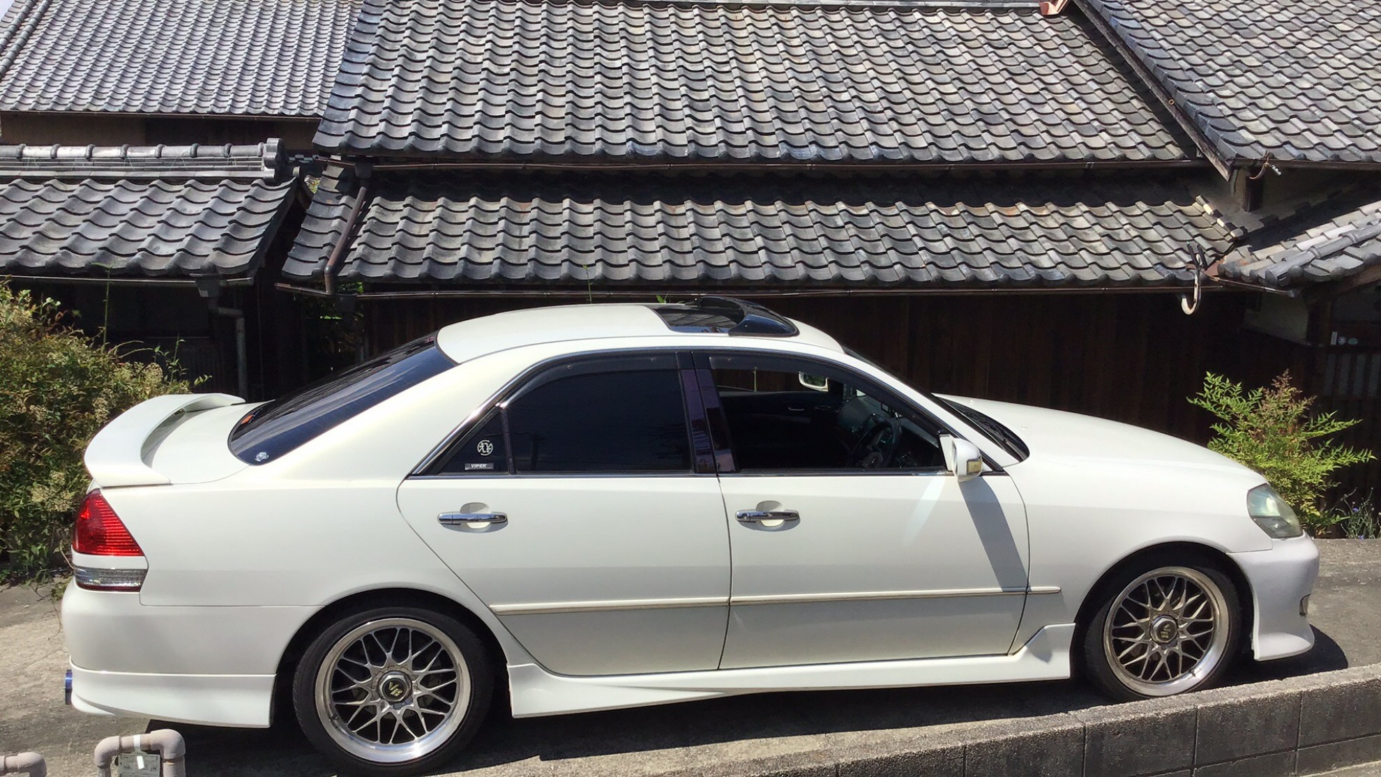 外装右
