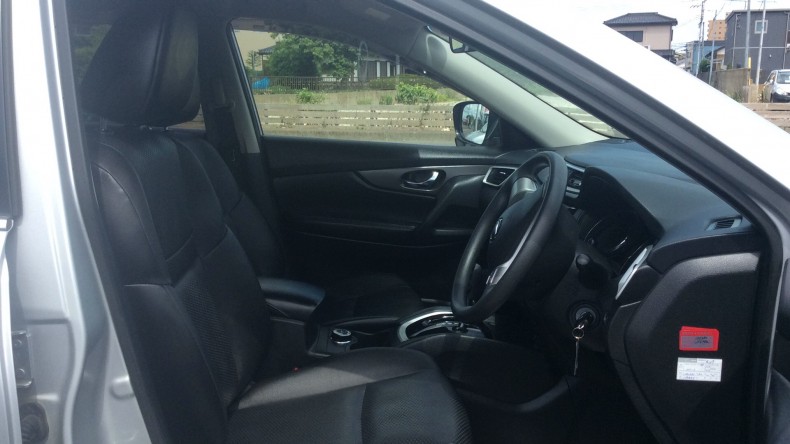 内装前方シート