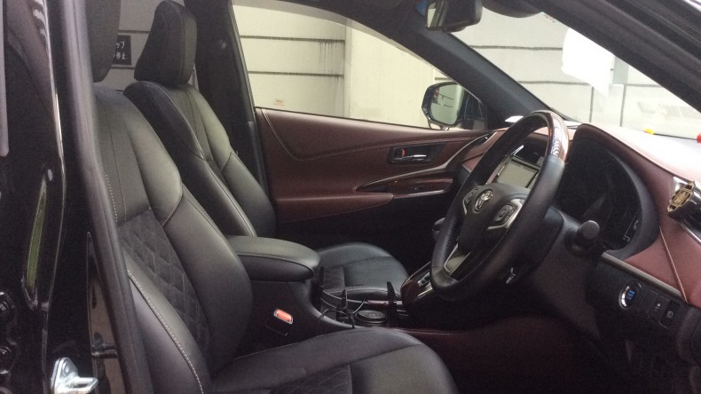 内装前方シート