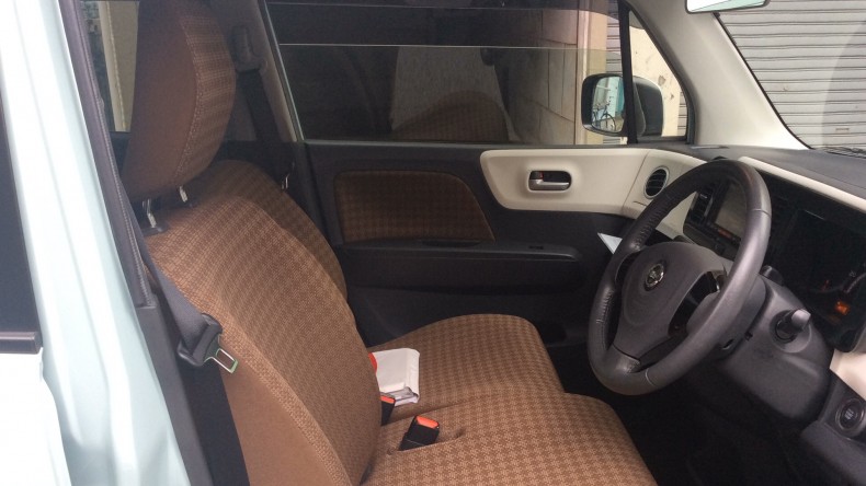 内装前方シート