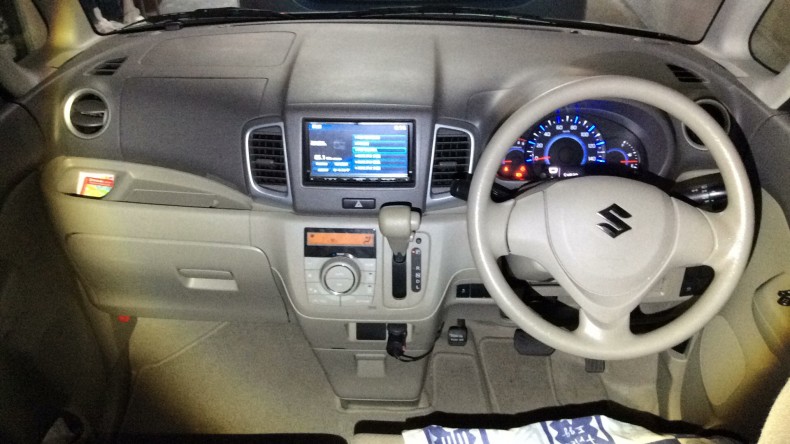 内装インパネ全体