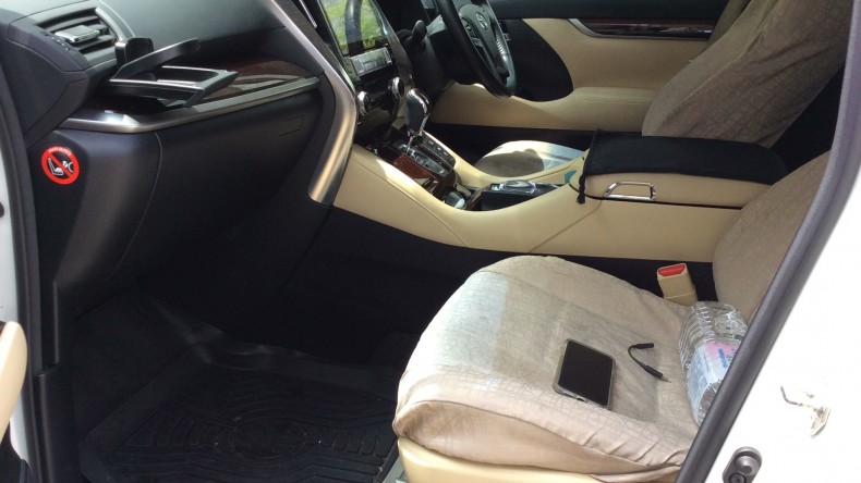 内装前方シート