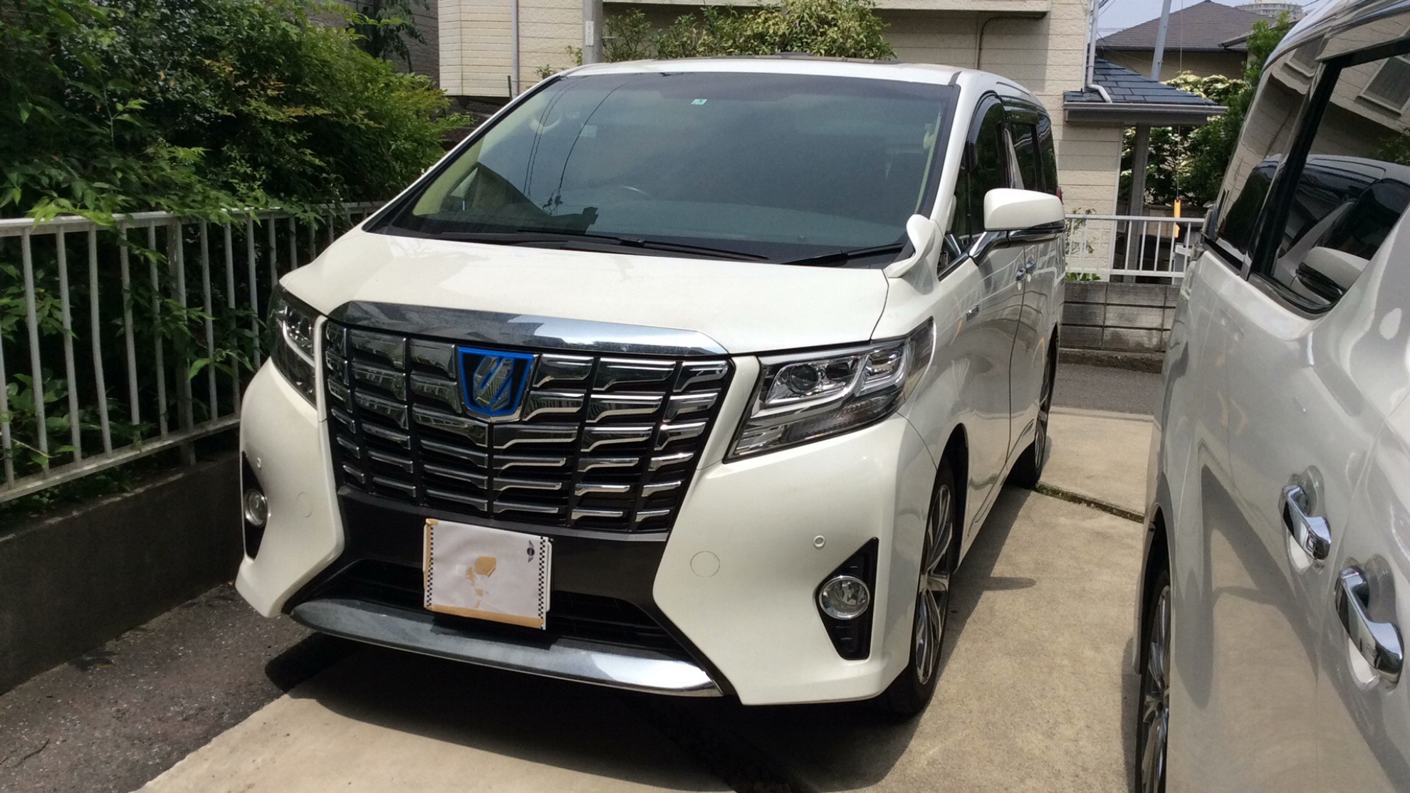 トヨタ アルファードハイブリッドの売買実績画像