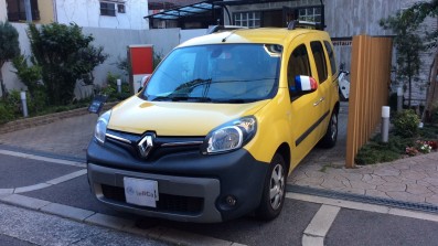 car_main_img
