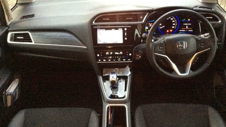 内装インパネ全体