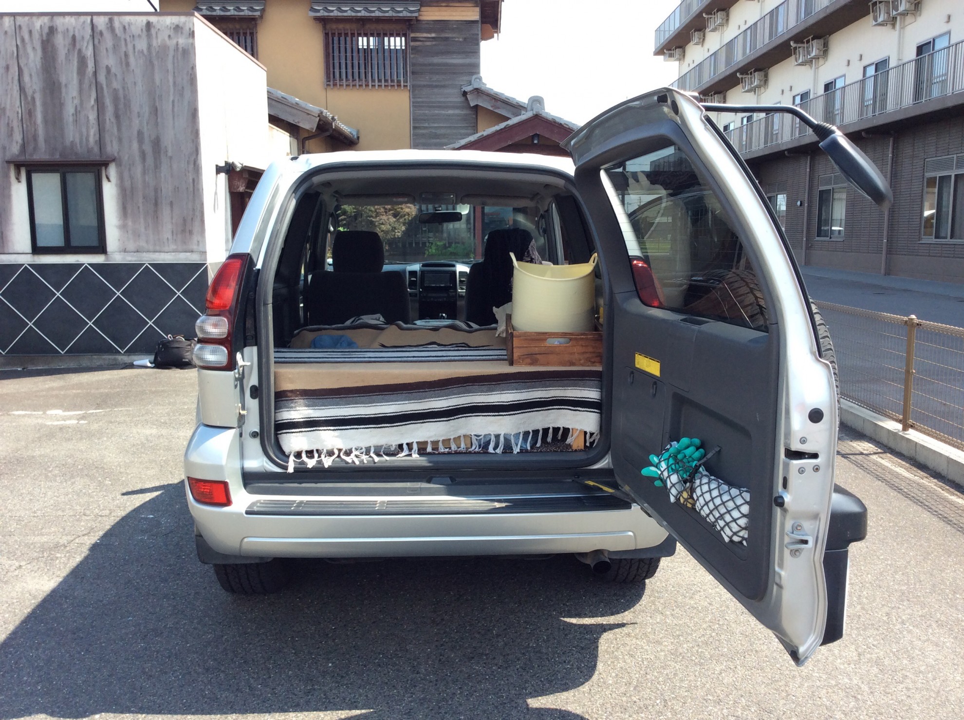 内装トランク