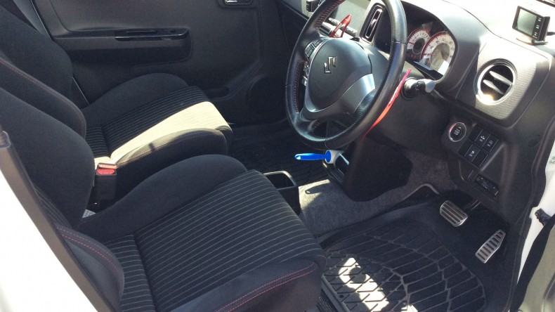 内装前方シート