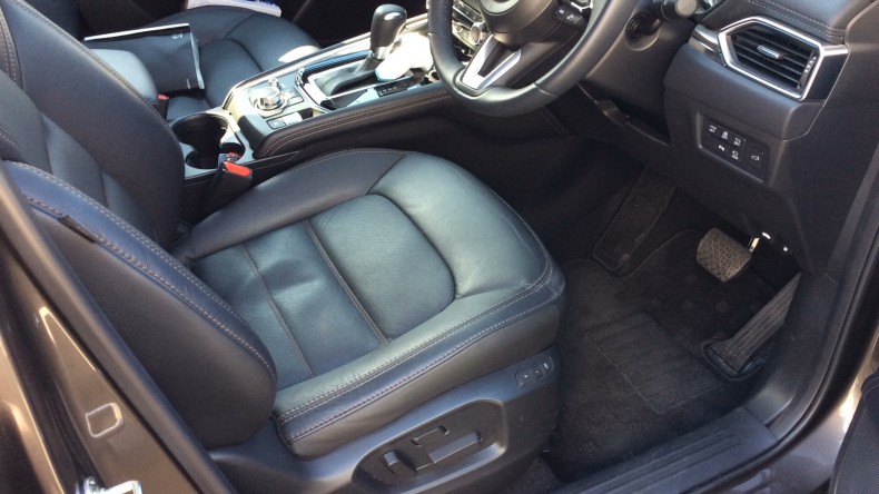 内装前方シート