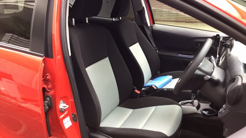 内装前方シート