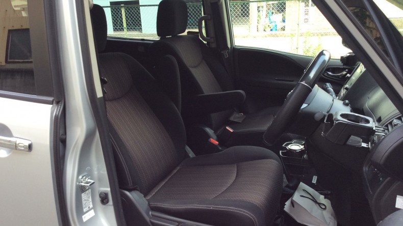 内装前方シート