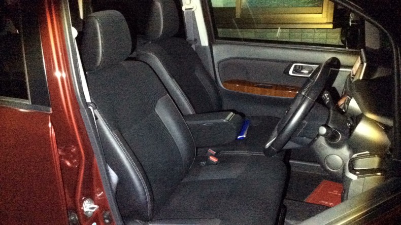 内装前方シート