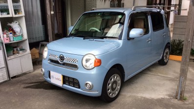 car_main_img