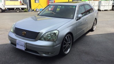car_main_img