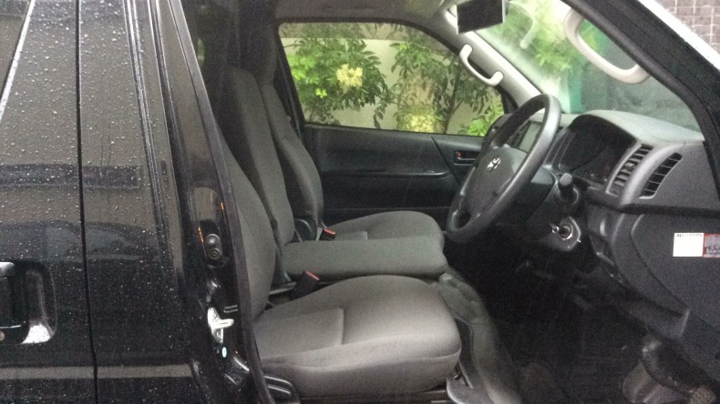 内装前方シート