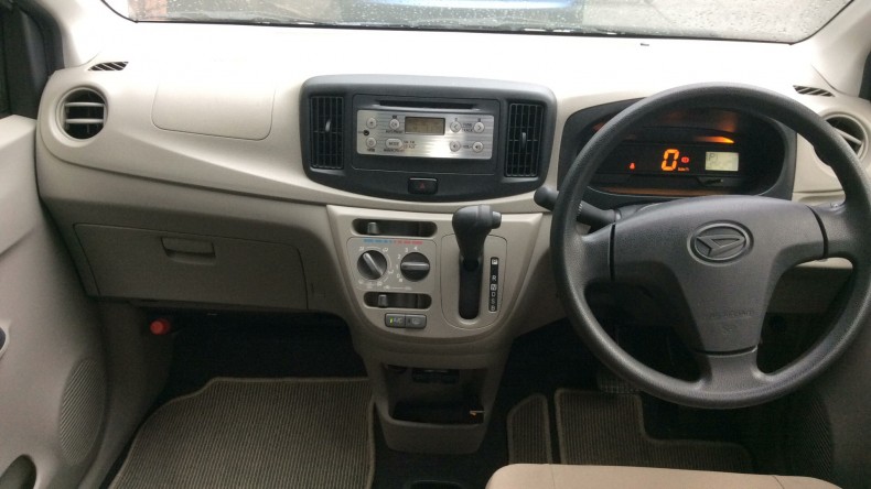 内装インパネ全体