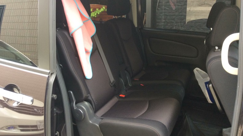 内装後方シート