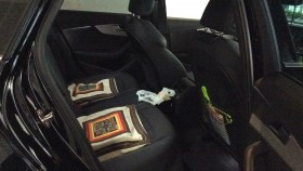 内装後方シート