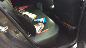 内装後方シート