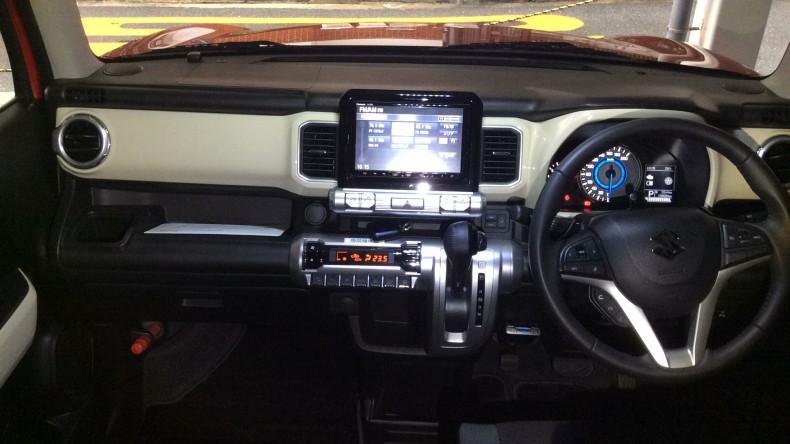 内装インパネ全体