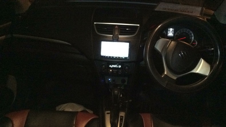 内装インパネ全体