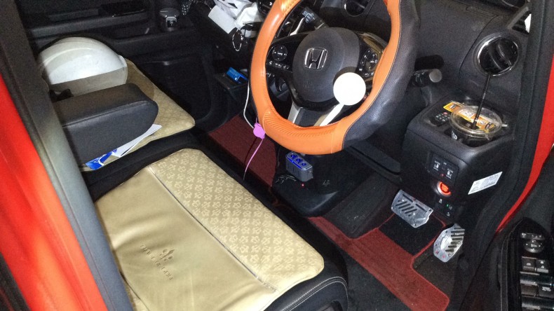 内装前方シート