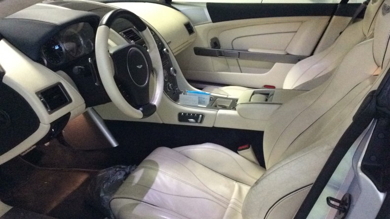 内装前方シート