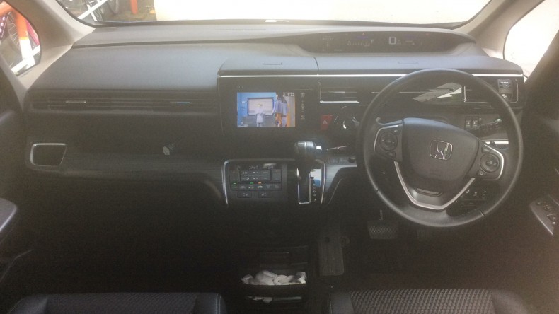 内装インパネ全体