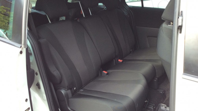 内装後方シート