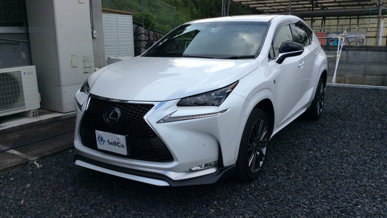 car_main_img