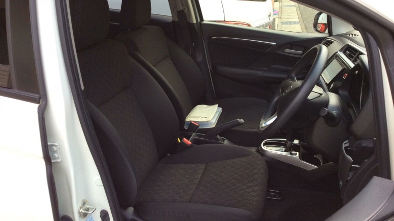 内装前方シート