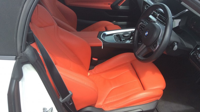 内装前方シート