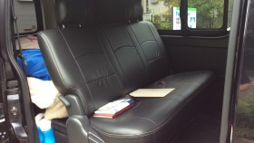 内装後方シート