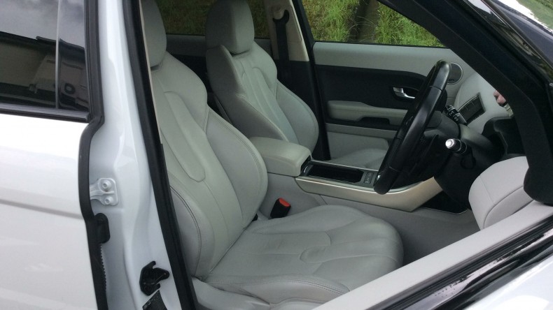 内装前方シート