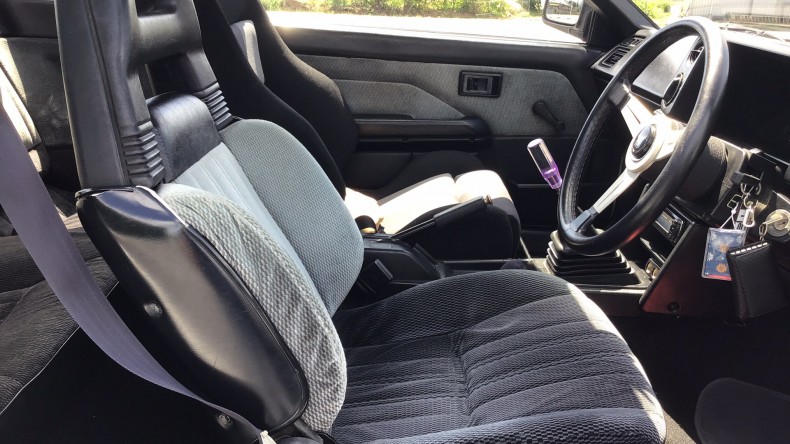 内装前方シート