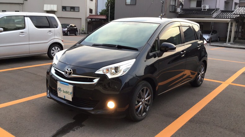 car_main_img